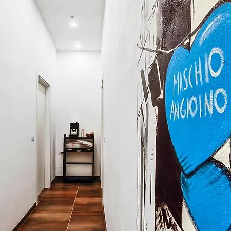 Casa Calu Castel Sant'elmo Napels